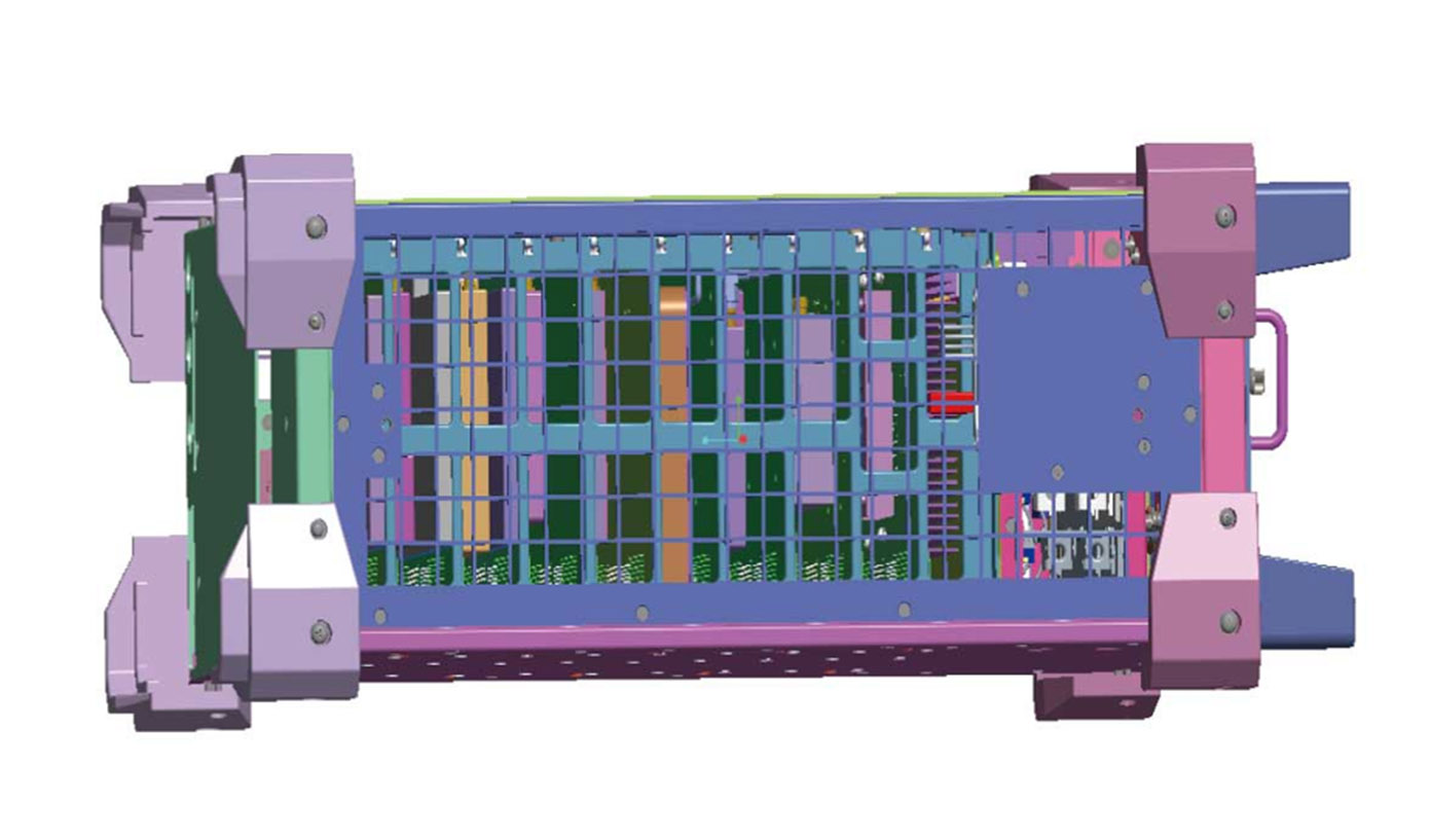 > The overall frame of the chassis is made of aluminum alloy material, the chassis is light in weight, good in grounding, and strong in thermal conductivity; the heat dissipation design adopts the left DC fan to supply air, the right side to vent the air, and the round holes on the left and right sides of the cover